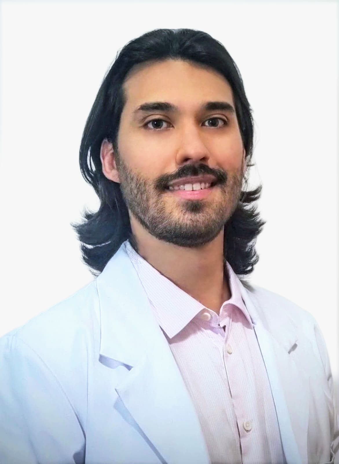 Dr. Tiago Alcides - Médico Geriatra BH